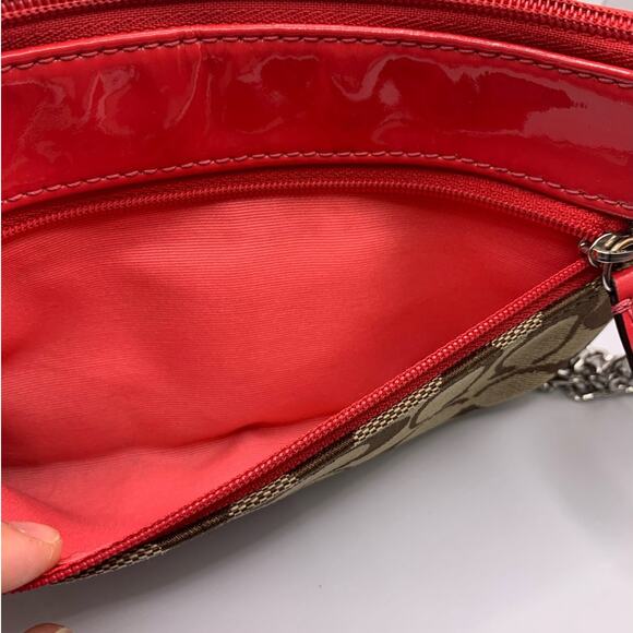 COACH Canvas Signature Wristlet with Card Slots - Picture 6 of 8